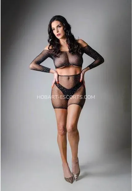 Hobart escorts Laura — 5