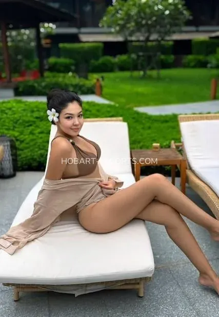 Hobart escorts Piedad — 8