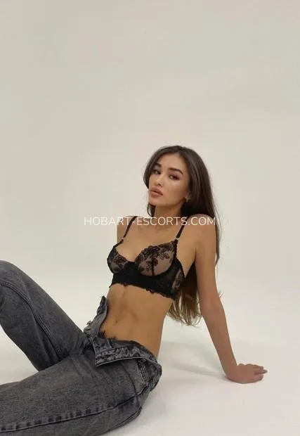 Hobart escorts Annika — 2