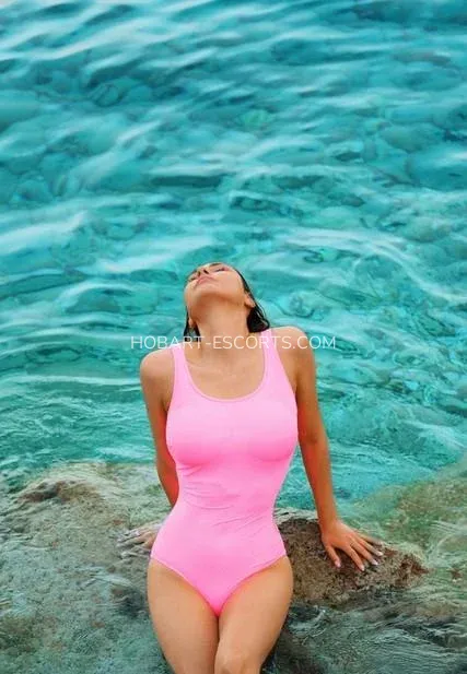 Hobart escorts Cecilia — 1