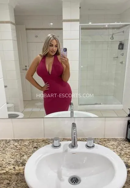 Hobart escorts Megan — 10