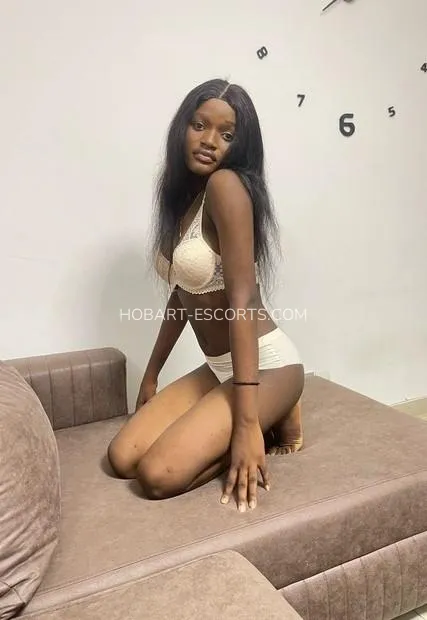 Hobart escorts Isaura — 2