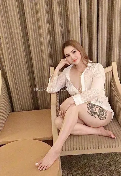 Hobart escorts Morgan — 2